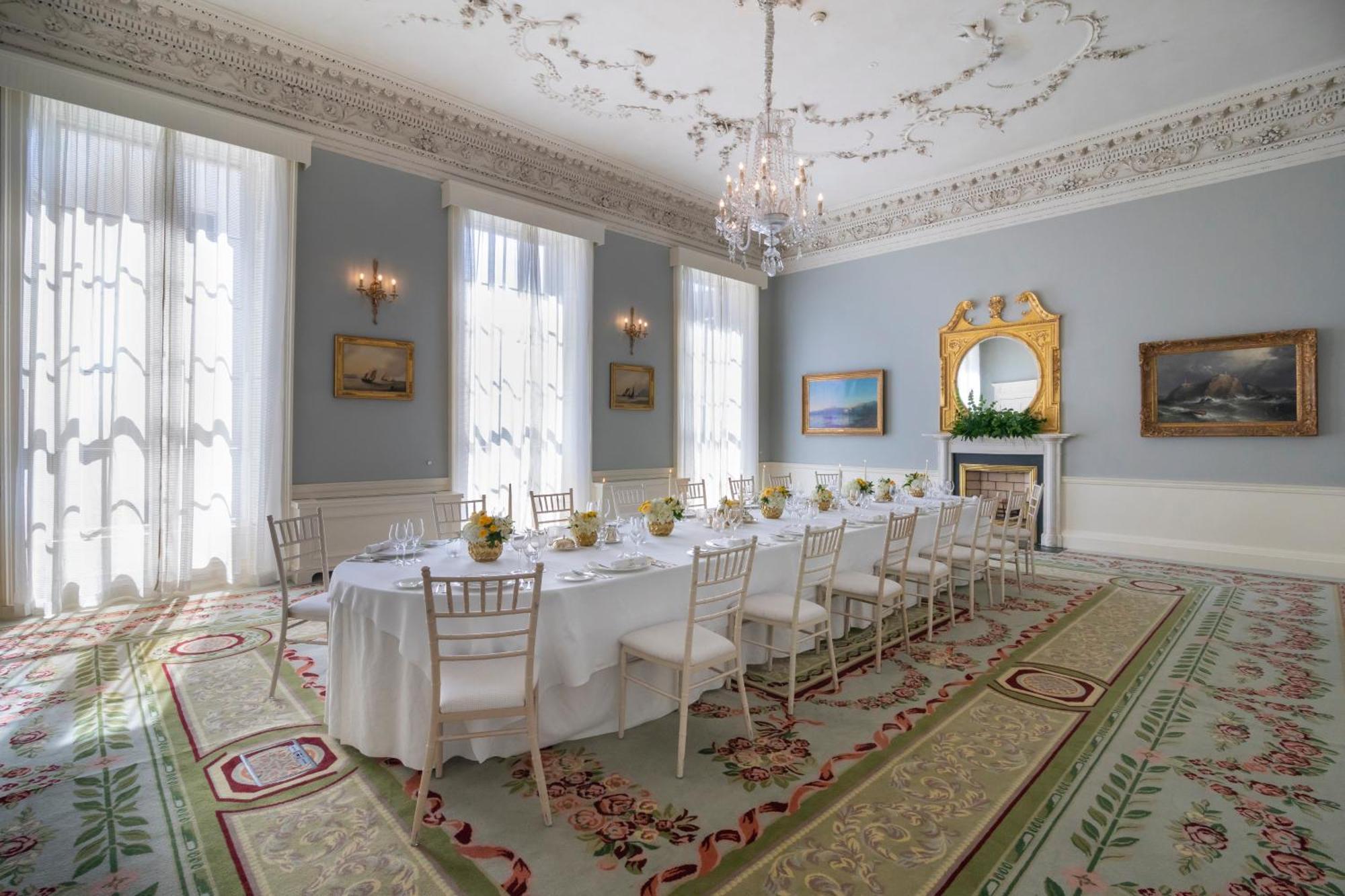 The Merrion Hotel Дублин Экстерьер фото