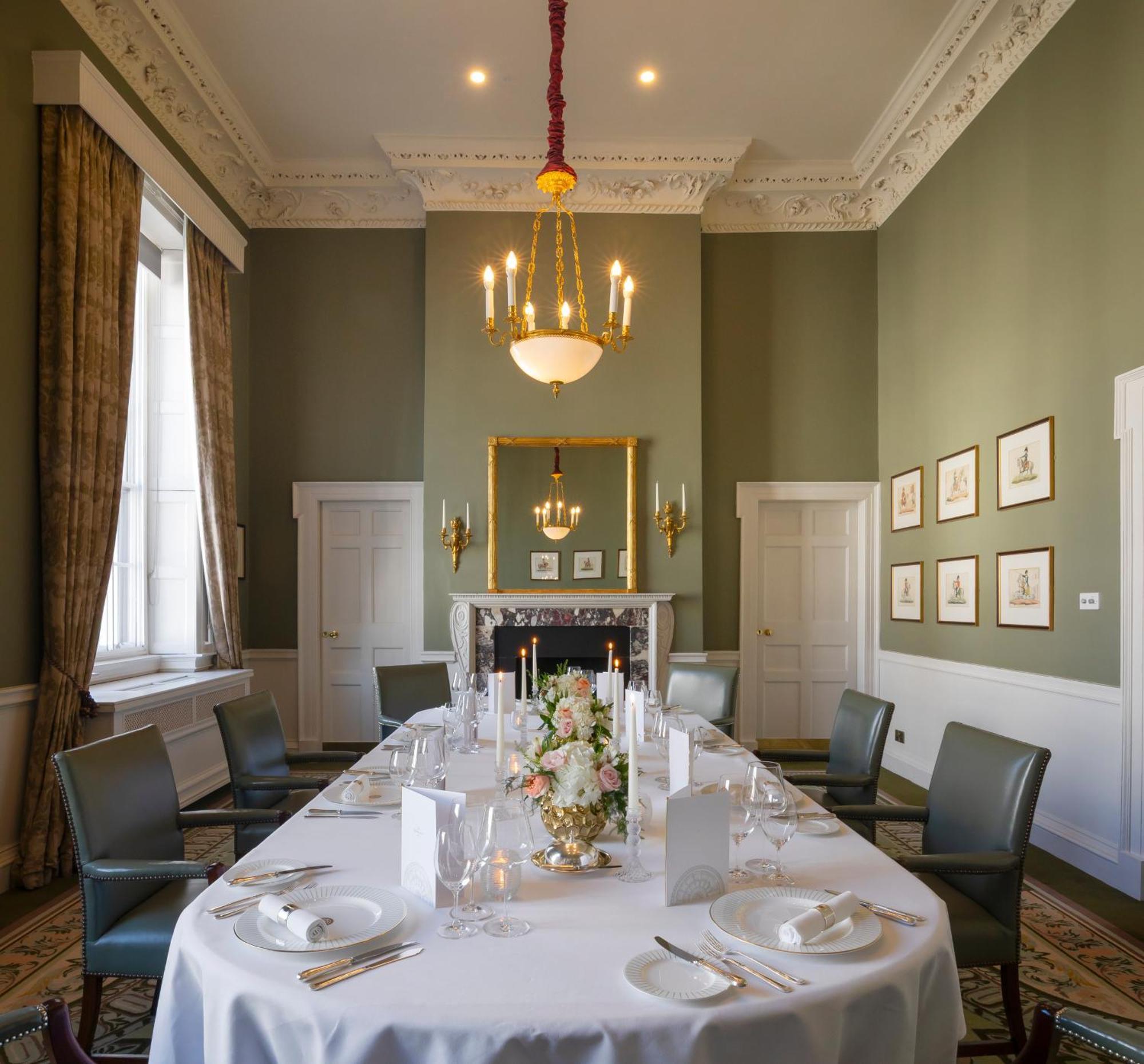 The Merrion Hotel Дублин Экстерьер фото