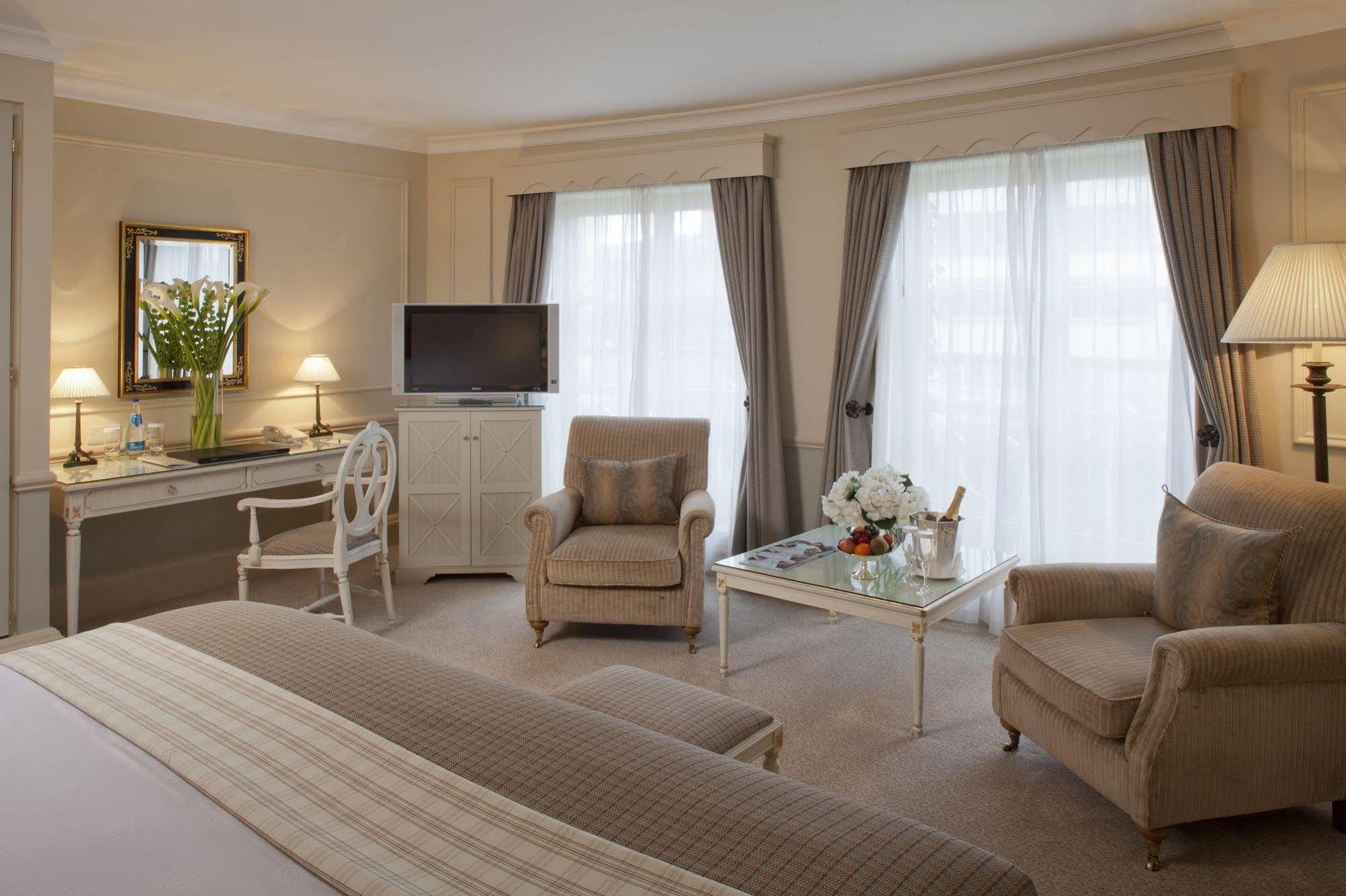 The Merrion Hotel Дублин Экстерьер фото